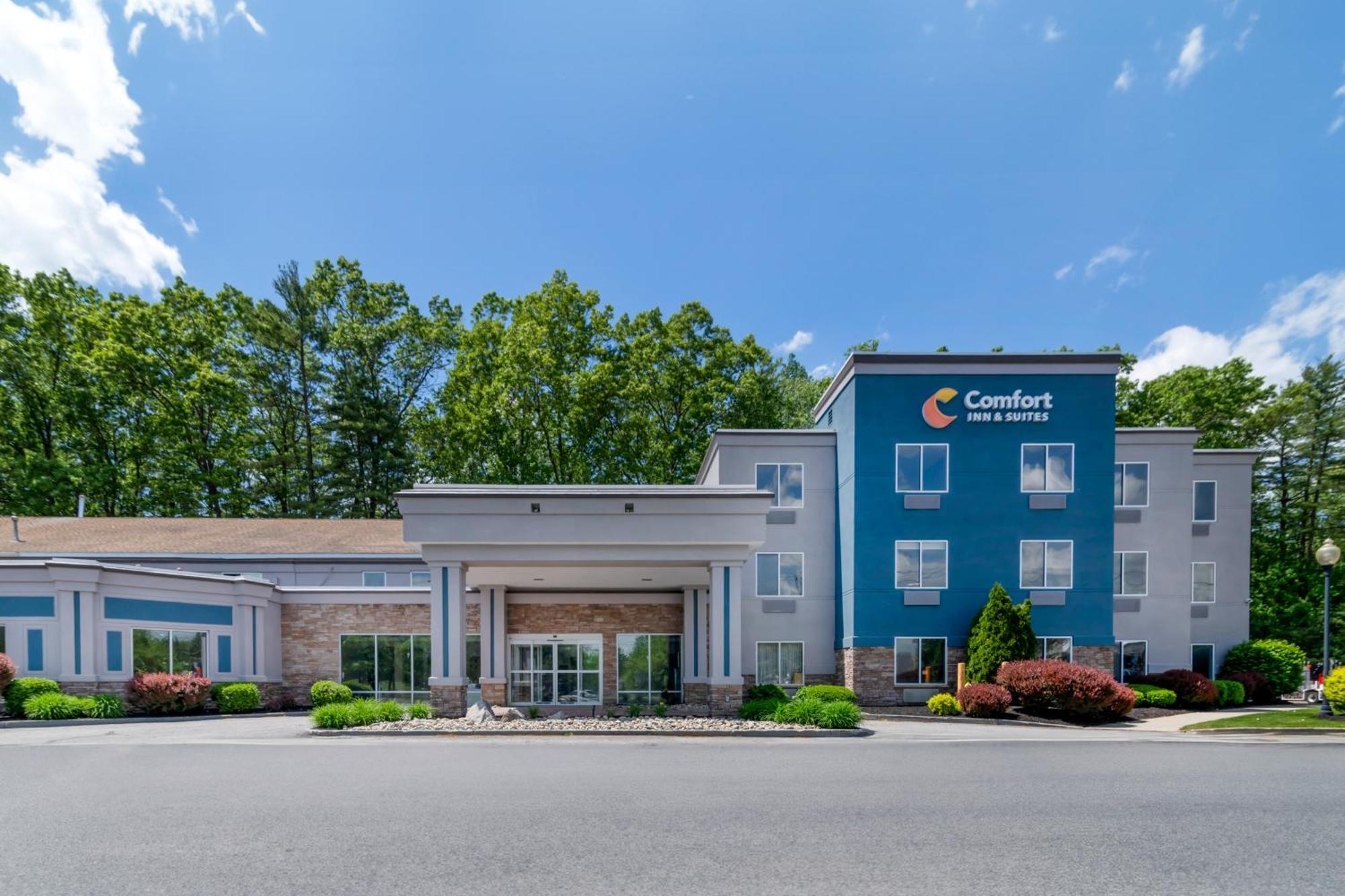 Comfort Inn & Suites Saratoga Springs Exteriör bild